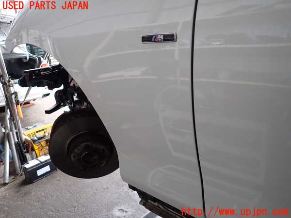 2UPJ-9238271082]BMW M135i(1B30)左前フェンダー 中古_4
