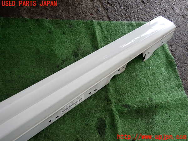 2UPJ-9238271390]BMW M135i(1B30)右サイドステップ 中古_2