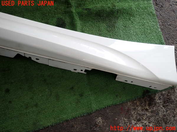 2UPJ-9238271392]BMW M135i(1B30)左サイドステップ 中古_4