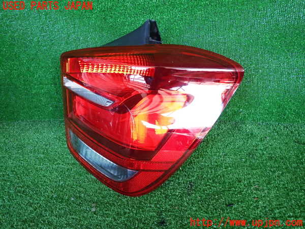 2UPJ-9238271530]BMW M135i(1B30)右テールランプ 中古_2