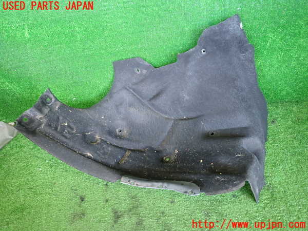 2UPJ-9238271090]BMW M135i(1B30)右前フェンダーライナー 中古_5