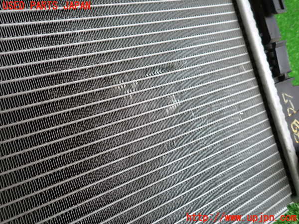 2UPJ-9238272321]BMW M135i(1B30)ラジエーター1 中古_3
