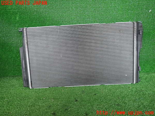 2UPJ-9238272321]BMW M135i(1B30)ラジエーター1 中古_4