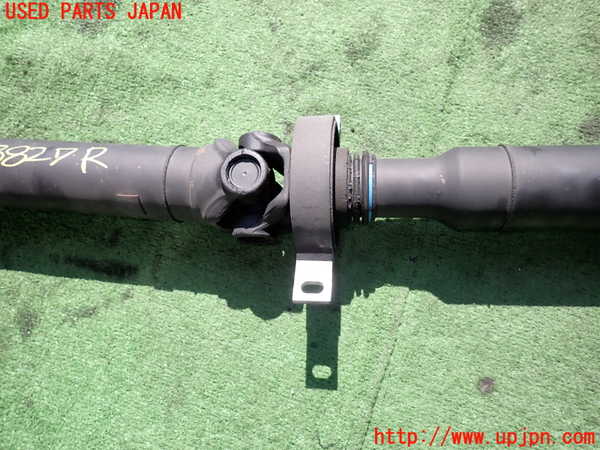 2UPJ-9238273410]BMW M135i(1B30)リアプロペラシャフト 中古_3