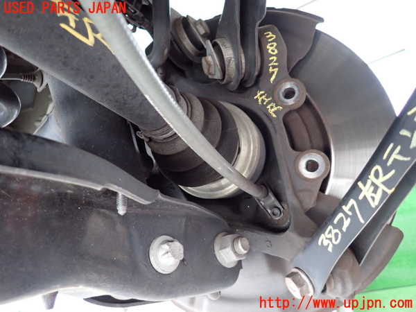 2UPJ-9238274305]BMW M135i(1B30)左リアナックルハブ 中古_2