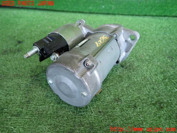 2UPJ-9238276010]BMW M135i(1B30)セルモーター 中古_2