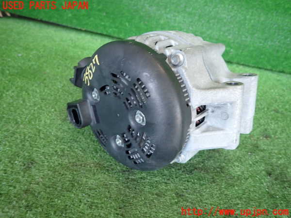 2UPJ-9238276015]BMW M135i(1B30)オルタネーター(ダイナモ) 中古_2
