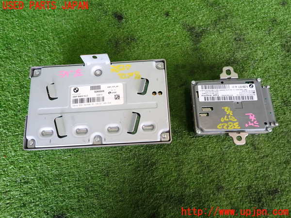 2UPJ-9238276525]BMW M135i(1B30)アンプ 中古_3