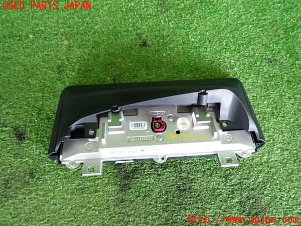 2UPJ-9238276629]BMW M135i(1B30)モニター 中古_3