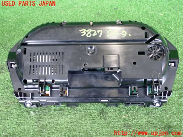 2UPJ-9238276170]BMW M135i(1B30)スピードメーター 中古_3