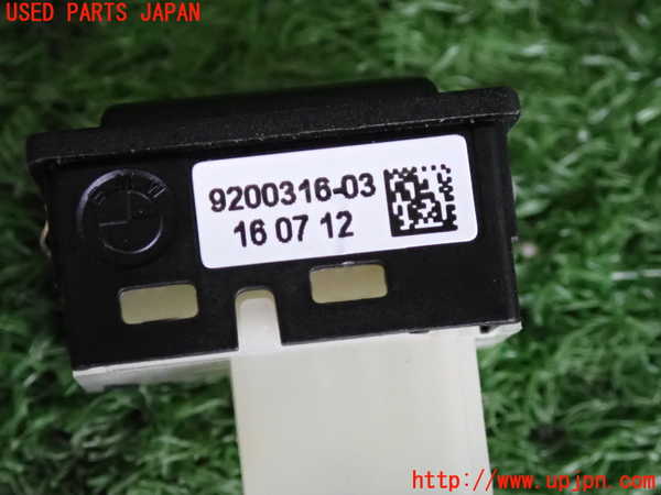 2UPJ-9238276309]BMW M135i(1B30)スイッチ4 (トランク) 中古_3
