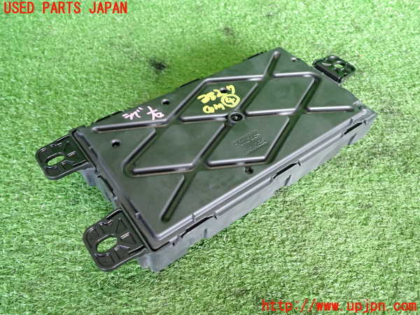 2UPJ-9238276149]BMW M135i(1B30)コンピューター4 中古_2