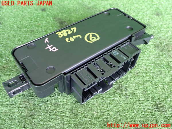 2UPJ-9238276151]BMW M135i(1B30)コンピューター6 中古_2