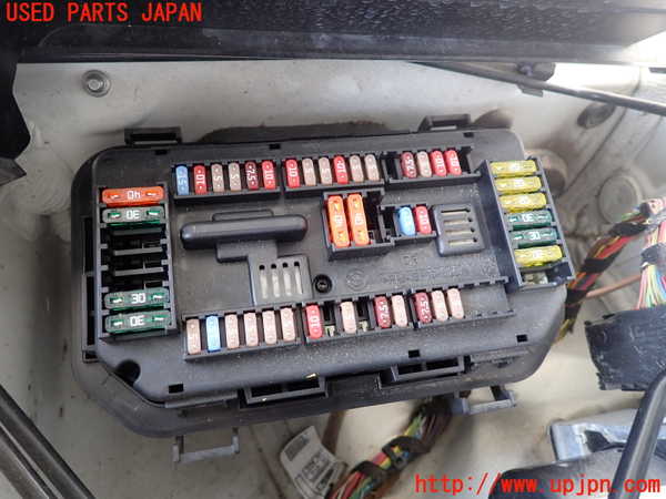 2UPJ-9238276741]BMW M135i(1B30)ヒューズボックス1 中古_3