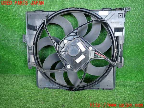 2UPJ-9238276836]BMW M135i(1B30)電動ファン1 中古_2