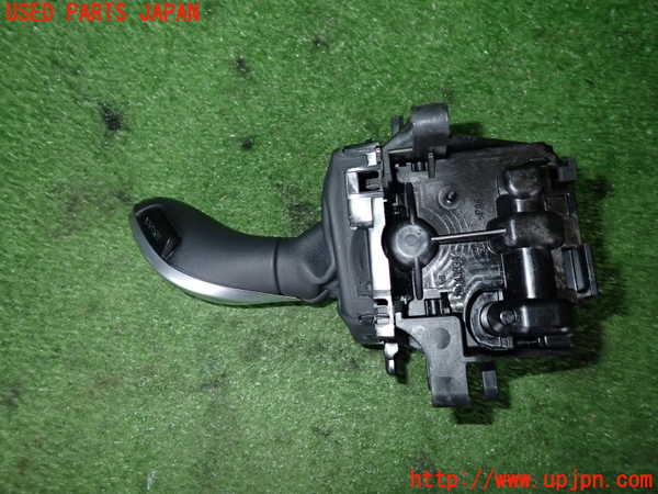 2UPJ-9238277555]BMW M135i(1B30)ATシフトレバー 中古_2