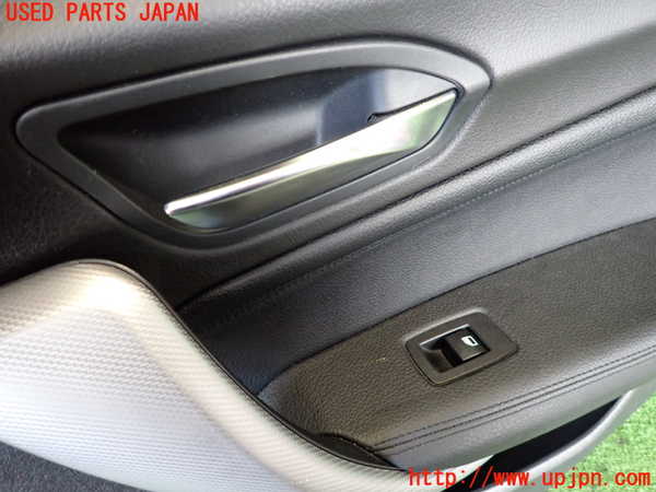 2UPJ-9238271294]BMW M135i(1B30)右後ドア内張り 中古_3