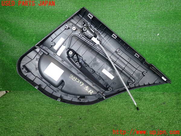 2UPJ-9238271324]BMW M135i(1B30)左後ドア内張り 中古_2