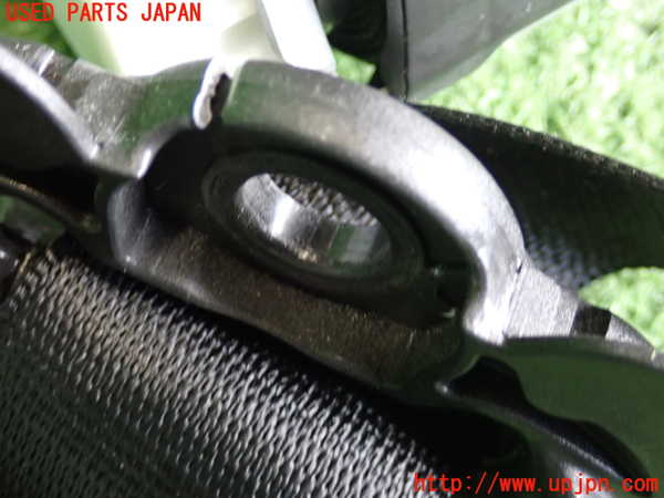 2UPJ-9238277045]BMW M135i(1B30)運転席シートベルト 中古_3