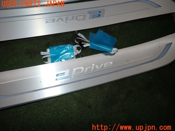 3UPJ=9238280616]BMW 740e アイパフォーマンス(7D20 G11)純正 739176304 739176404 739175604 スカッフプレート 中古_4