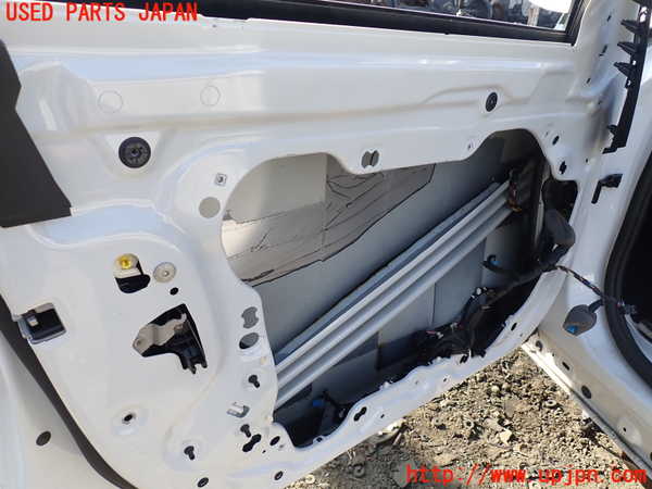 1UPJ-9238281260]BMW 740e G11(7D20)左前ドア 中古_5