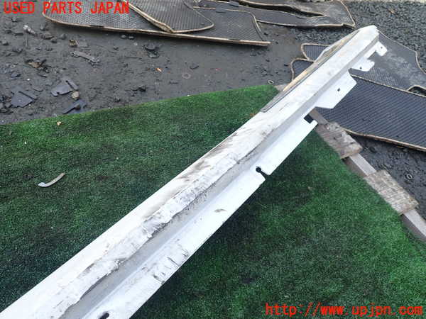 1UPJ-9238281392]BMW 740e G11(7D20)左サイドステップ 中古_3