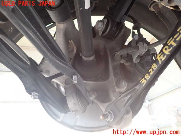 1UPJ-9238284305]BMW 740e G11(7D20)左リアナックルハブ 中古_2