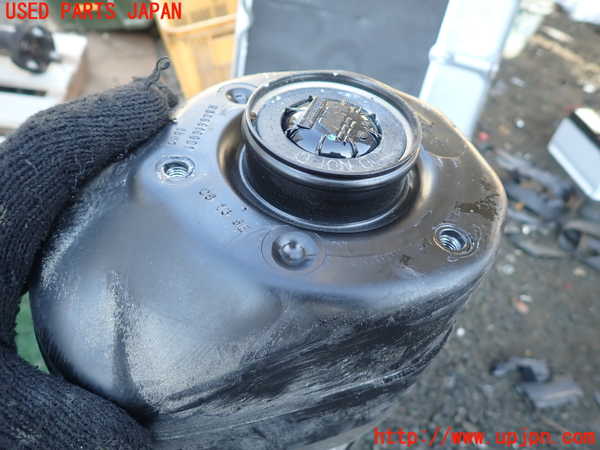 1UPJ-9238285015]BMW 740e G11(7D20)右フロントストラット 中古_2