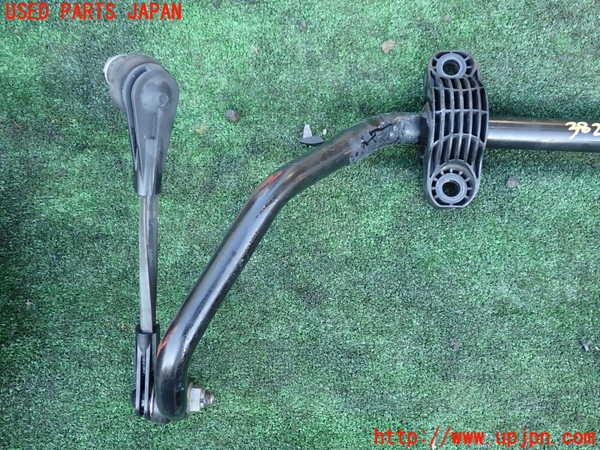 1UPJ-9238285440]BMW 740e G11(7D20)フロントスタビライザー 中古_2