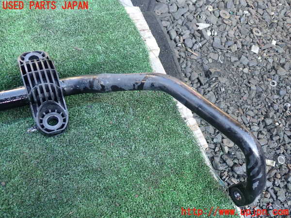 1UPJ-9238285440]BMW 740e G11(7D20)フロントスタビライザー 中古_3