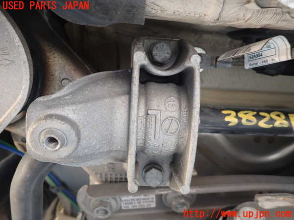 1UPJ-9238285445]BMW 740e G11(7D20)リアスタビライザー 中古_2