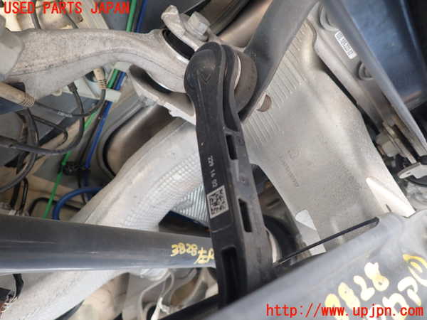 1UPJ-9238285445]BMW 740e G11(7D20)リアスタビライザー 中古_3