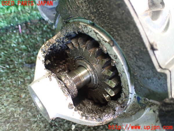 1UPJ-9238286010]BMW 740e G11(7D20)セルモーター 中古_3