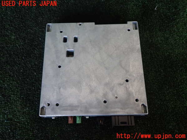 1UPJ-9238286660]BMW 740e G11(7D20)TVチューナー 中古_3