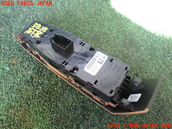 1UPJ-9238286240]BMW 740e G11(7D20)右前パワーウィンドウスイッチ 中古_2