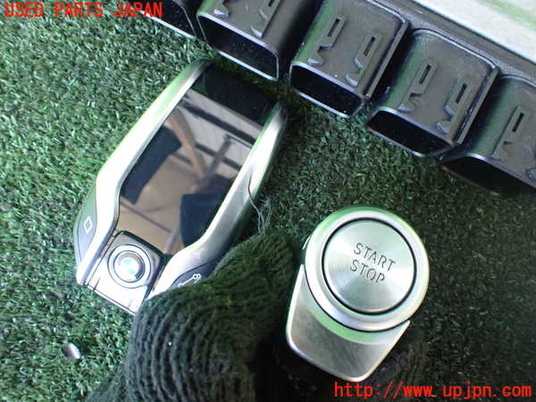 1UPJ-9238286110]BMW 740e G11(7D20)エンジンコンピューター DME 中古_4