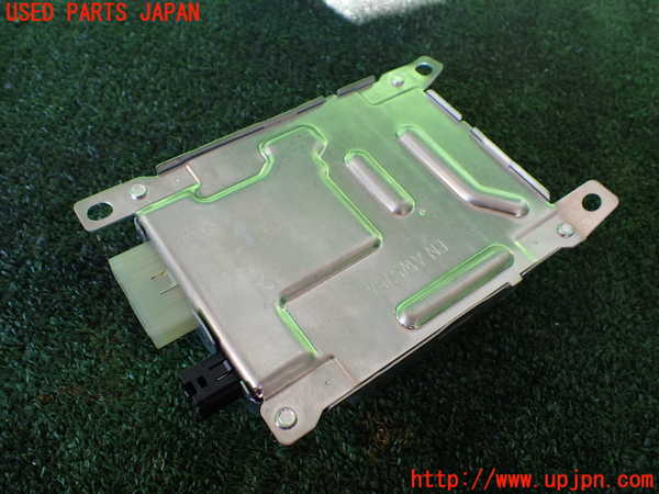 1UPJ-9238286150]BMW 740e G11(7D20)コンピューター5 (6819838) 中古_3