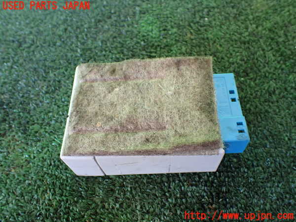 1UPJ-9238286151]BMW 740e G11(7D20)コンピューター6 中古_3