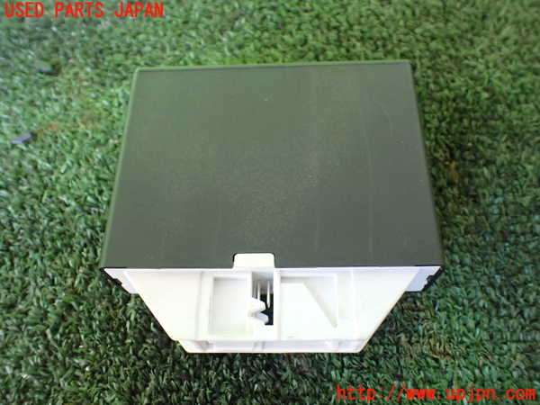 1UPJ-9238286154]BMW 740e G11(7D20)コンピューター9 中古_3