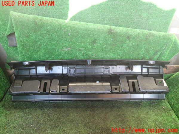 1UPJ-9238287773]BMW 740e G11(7D20)ラゲッジトレイ3 中古_2