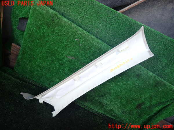 1UPJ-9238287660]BMW 740e G11(7D20)左フロントピラートリム 中古_2