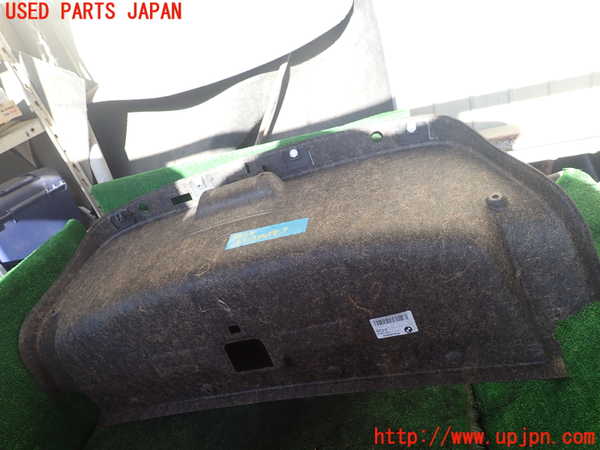 1UPJ-9238281504]BMW 740e G11(7D20)トランク内トリム 中古_2