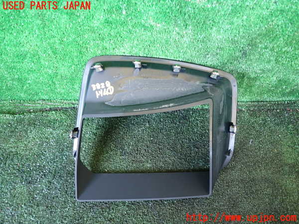 1UPJ-9238287691]BMW 740e G11(7D20)内装トリム類1 中古_2