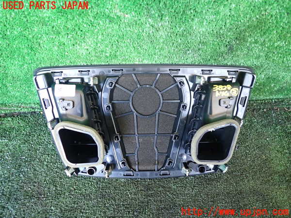 1UPJ-9238287692]BMW 740e G11(7D20)内装トリム類2 中古_2