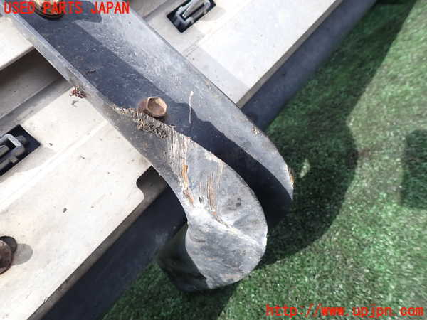 1UPJ-9238291392]ランクルプラド(GDJ150W)左サイドステップ 中古_5