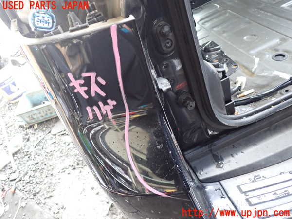 1UPJ-9238291610]ランクルプラド(GDJ150W)リアバンパー 中古_5
