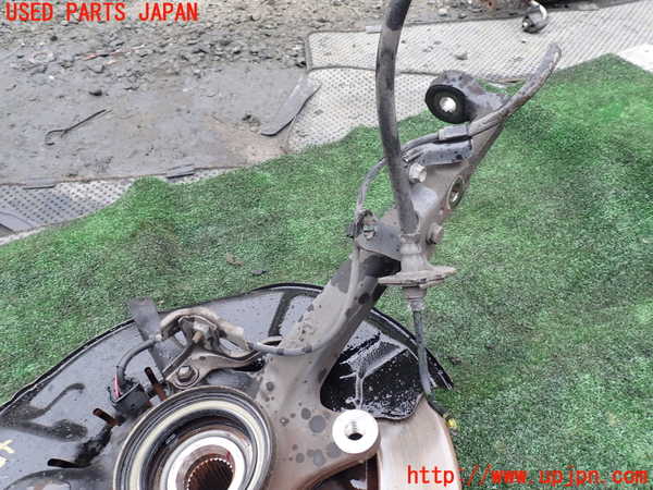 1UPJ-9238294290]ランクルプラド(GDJ150W)右フロントナックルハブ 中古_4