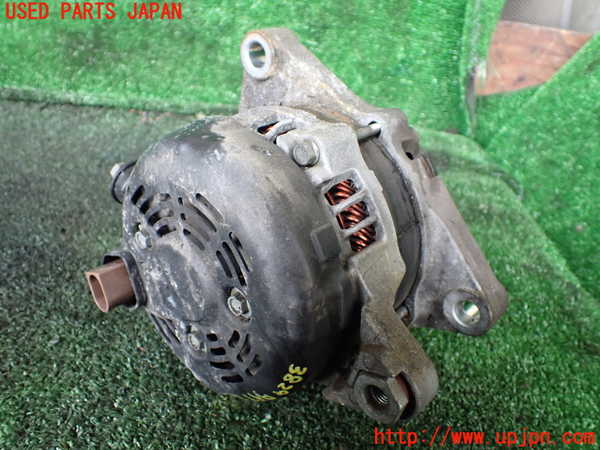 1UPJ-9238296015]ランクルプラド(GDJ150W)オルタネーター(ダイナモ) 中古_2