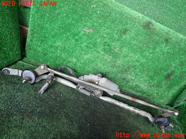 1UPJ-9238296770]ランクルプラド(GDJ150W)フロントワイパーモーター 中古_3