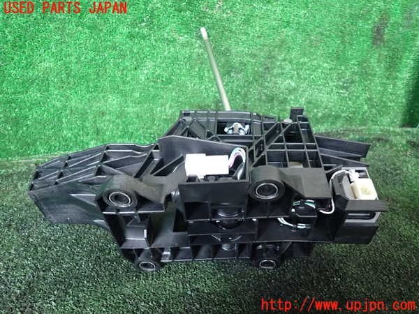 1UPJ-9238297555]ランクルプラド(GDJ150W)ATシフトレバー 中古_3